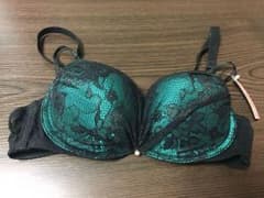 ブラジャー単品のサムネイル