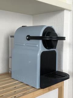 ネスプレッソ イニッシア エスプレッソマシン 本体のサムネイル