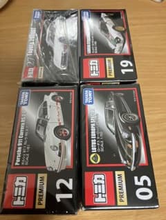 トミカプレミアム　ロータス、ポルシェ、ランチア、トヨタ2000GTのサムネイル