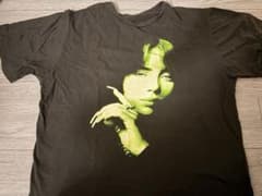 Billie Eilish Tシャツのサムネイル