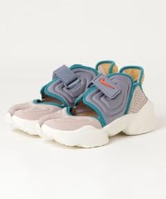 NIKE アクアリフト　ナイキのサムネイル
