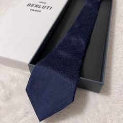 極美品！BERLUTI ベルルッティ カリグラフィ柄 ナロータイ ネイビー