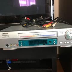 VHS    Victorのサムネイル