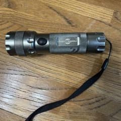 LED懐中電灯　ジェントスのサムネイル