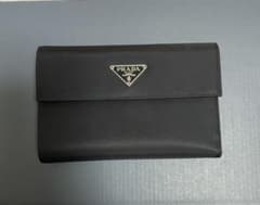 PRADA プラダ 財布のサムネイル