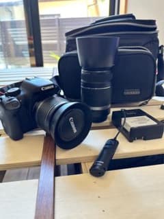 入門機！初心者におすすめ！EOS KISS X4 ダブルズームキットのサムネイル