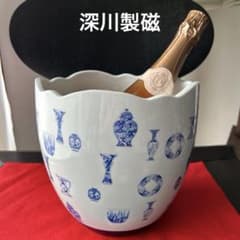 k*様 深川製磁 ワインクーラー ブルーチャイナ 花型　フリル縁　金彩　有田焼 k*様 深川製磁 ワインクーラー ブルーチャイナ 花型 フリル縁 金彩