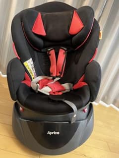 アップリカ　ディアターンプラス バウンシングブラック Amazon.co.jp: Aprica(アップリカ) チャイルドシート ISOFIX固定