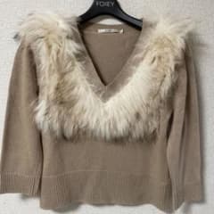 AURA AILA ニットのサムネイル
