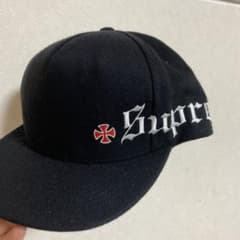 supreme キャップのサムネイル