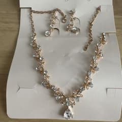 ひ*こ様 ネックレス ピアス セット ブライダルアクセサリーのサムネイル