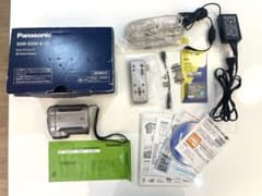 【美品】Panasonic SDR-S200 ビデオカメラのサムネイル