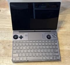 GPD WIN Max 2 7840U 32gb 2TBのサムネイル