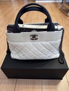 CHANEL⭐︎ポートベローバッグのサムネイル