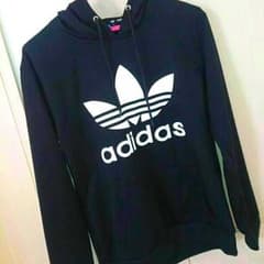 [値下げ可]Adidas originals 海外正規品パーカーのサムネイル