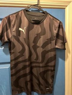 美品！PUMAプラクティスシャツ[160]のサムネイル