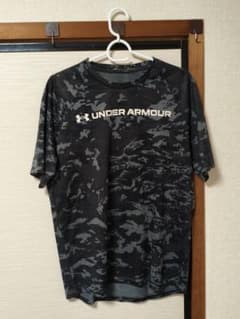 UNDER ARMOUR カモフラージュ Tシャツ Mのサムネイル