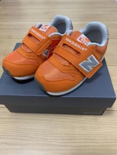 ニューバランス 996 スニーカーのサムネイル