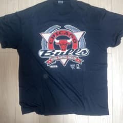 TRENCH Chicago Bulls NBA Tシャツ XLサイズのサムネイル