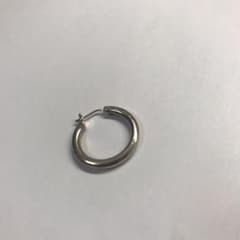 リドム ピアスのサムネイル