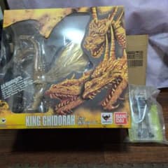 S.H.MonsterArtsキングギドラ&東京マニアックス「X星人」未開封品！ S.H.MonsterArtsキングギドラ&東京マニアックス「X星人」未開封品