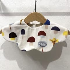 ハンドメイド スタイ きのこ柄 360度のサムネイル