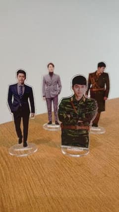 ヒョンビン  アクリルスタンド4点のサムネイル