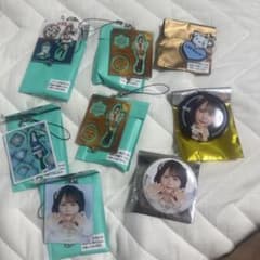 ≠ME アクリルスタンド 2点セット 尾木波菜ミニくじめじるしチャーム1