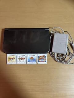 New Nintendo 3DSLLブラック 妖怪ウォッチ真打 月兎組 充電器付 - メルカリ
