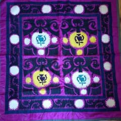 ウズベキスタン　スザニ刺繍　オールドタペストリーのサムネイル