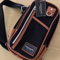 新品♡メンズショルダーバック黒のサムネイル