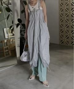 【新品タグ付き】Ameri MANY WAY SUSPENDER SKIRTのサムネイル