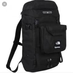 supreme バックパックのサムネイル