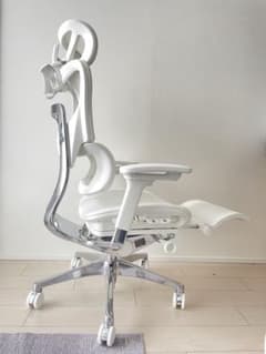 【KH様専用】cofo chair premium ホワイトのサムネイル
