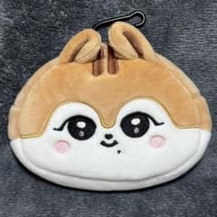 IVE ガウル MINIVE フェイスポーチ ダリ POPUP 限定 - メルカリ