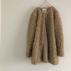 【年末年始限定値下げ】ZARA  ザラ　プークレーコートのサムネイル