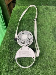 ジ*イ様 ニトリ 充電式 2Wayファン HF331NR WHのサムネイル