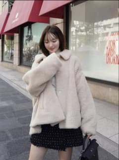 HYEON ヘヨン ted cape / beige - メルカリ