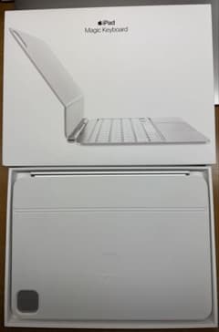 Apple 11インチiPad Pro(M4)用Magic Keyboardのサムネイル