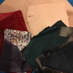 レザー　本革　ハギレ　ハンドメイド　色々セットのサムネイル