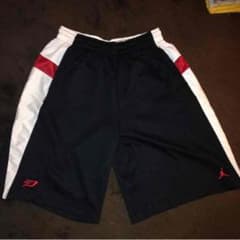 【moon様 専用】JORDAN CP3 バスパンのサムネイル