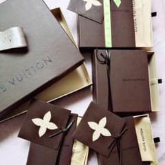ルイヴィトン 空箱 まとめ売りのサムネイル