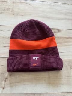 バージニアテック大学(VT) × NIKE ニットビーニー 帽子 古着のサムネイル