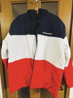 東京ヤクルトスワローズ トリコロールジャンパーのサムネイル