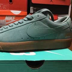 nike supreme blazer low gt シュプリームのサムネイル
