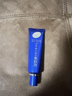プラセホワイター 薬用美白アイクリーム 30gのサムネイル