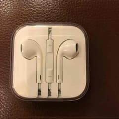 iPhone Apple イヤフォンのサムネイル