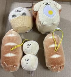 いーすとけん。 ぬいぐるみ ちぎりポメ ゴールデントースト コゲット カップパグのサムネイル