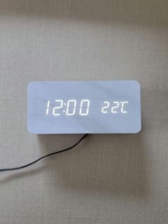 大理石調 デジタル置時計 LED表示 温度計付きのサムネイル
