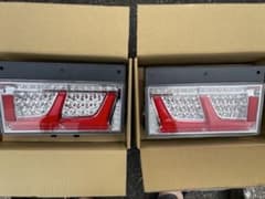 KOITO 小糸製作所 LEDテールランプ2連タイプのサムネイル